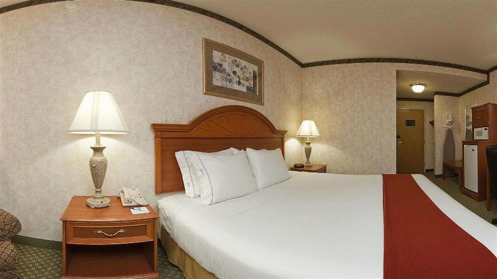 Holiday Inn Express Hotel & Suites Grove City, An Ihg Hotel Exteriör bild